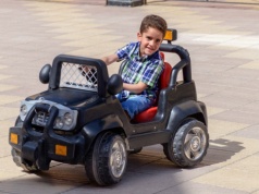 Te prezenty komunijne robią furorę w 2026 roku. Oto najpopularniejsze wybory rodziców