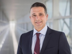 Stefan Moldaner przejmie niemiecki oddział Stellantis zajmujący się samochodami używanymi. Sabine Eberhart zastąpi go na stanowisku szefa sprzedaży Peugeot