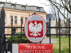 Nowy sondaż. Ponad połowa Polaków zgodna ws. TK