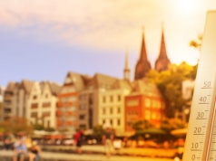 Dzień Ziemi. Wystarczy jedna alejka czy ścieżka i jest mieście problem