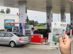 Ceny paliw w środę 22 kwietnia. Benzyna i diesel ostro w dół