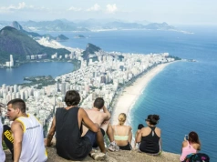 Turyści uwięzieni w punkcie widokowym. Policja walczyła z gangiem