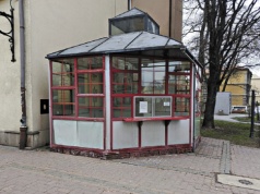 Pomysł na opuszczone kioski w mieście. Będą sprzedawać pamiątki?