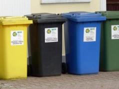 Jarosław: miasto wprowadza worki na śmieci z kodami, żeby wyłapać flejtuchów 