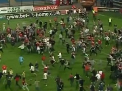 Szokujące sceny po meczu w Krakowie. Prezes opublikował nagranie