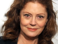Z gwiazdami, z młodszymi, bez schematów. Historia miłości Susan Sarandon
