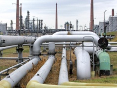 Rosyjska ropa znów płynie przez Ukrainę. Dostawy ruszyły do UE