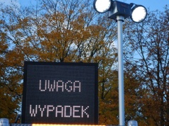 Groźny wypadek w Rzeszowie. Autobus MPK, osobówka i hulajnoga zderzyły się na skrzyżowaniu