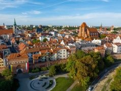 Polskie miasto zyskuje w oczach turystów. Odwiedź, zanim opanują je tłumy