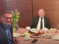 Kruchy rozejm. Jak długo wytrzyma porozumienie Kaczyński–Morawiecki?