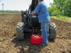 ETS2 podbije ceny paliw i ogrzewania domów. Analitycy: benzyna nawet +65 gr już od 2028 r.