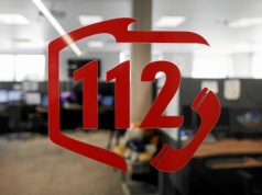 Celowo blokował numer 112 tysiącami połączeń. Po roku udało się namierzyć podejrzanego