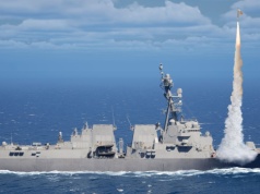 Pociski PAC-3 MSE na niszczyciele Arleigh Burke