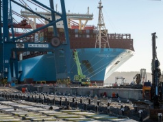 Największy port w tej części Europy. Przyjmie ogromne statki