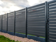 Wchodzi podatek od ogrodzenia. Kto zapłaci, a kto jest bezpieczny?