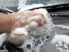 Myjesz auto na posesji? Grozi ci słony mandat