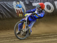 Żużel. Zadecydował ostatni bieg. Jacob Thorssell bohaterem