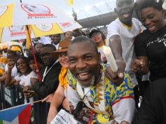 Papież na spotkaniu z młodzieżą w Gwinei Równikowej: dajcie się porwać pięknu miłości