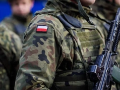 Sztab Generalny reaguje po burzy w sieci. Chodzi o salut przy hymnie Ukrainy