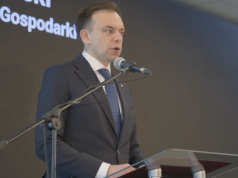 Minister finansów ostrzega polski offshore