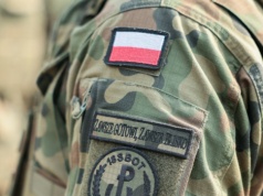 Polscy żołnierze salutowali podczas hymnu Ukrainy. Sztab Generalny reaguje