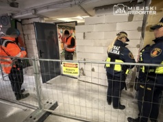 Po wczorajszej akcji służb ruszyło zamurowywanie przejścia pod Targową