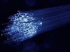 Światłowód w kosmosie. ESA rozwija orbitalny internet przyszłości z Kanadą