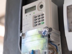 Kto nie złoży pisma w terminie, zapłaci więcej za prąd. Coraz mniej czasu