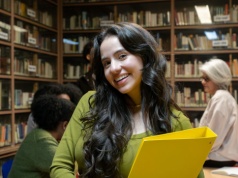 Nie czerwony, nie żółty. Psychologowie ujawnili kolor osób z wysokim IQ. "Wyraźna preferencja"