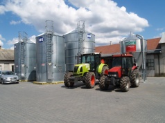 Ciągnik stoi, a kara leci. Brak OC system wykrywa automatycznie