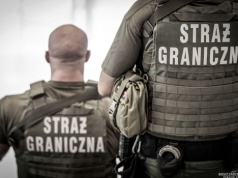 „Bombowy” żart zakończył się mandatem. 38-latek zamiast do Mediolanu, wrócił do domu