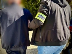 „Tajny agent” w rękach policji. Okradł seniora z 40 tysięcy, wpadł podczas obławy w Łodzi!