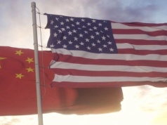 USA wojują, Chiny wygrywają. Kryzys przyspieszy dekarbonizację?