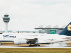 Wakacje Polaków zagrożone? Linie lotnicze odwołują tysiące lotów