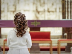 Pierwsza komunia to jeszcze sakrament czy już tylko impreza dla prezentów? "Zastrzyk kapitałowy"