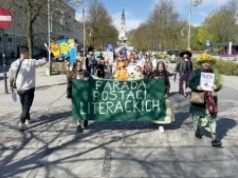 Bohaterowie książek wyszli na ulice – XII Parada Postaci Literackich w Częstochowie