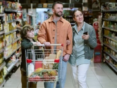 Wiosenny boom w sklepach. Dlaczego w marcu wydaliśmy rekordowo dużo?