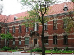 Kraków chce wydzierżawić zabytkowy budynek „Czerwonej Chirurgii”