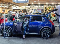 Nowe Renault Clio VI i Renault 5 hitami Poznań Motor Show