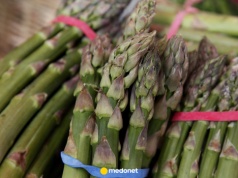 Szparagi są już w sklepach. Tak zadziałają na twoje jelita