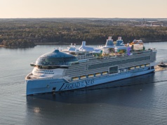 Jeden z największych wycieczkowców świata rozpoczął próby morskie