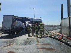 Przez węzeł Konotopa z blisko 3 promilami – zestaw niemal wypadł z wiaduktu