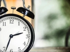 Koniec przestawiania zegarków? Senat rozpatrzy nietypową propozycję