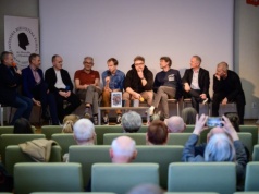 Historie radiowców i magia eteru. Spotkanie wokół książki „Radio to ludzie”