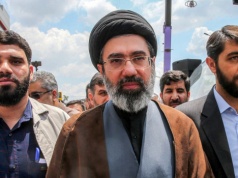 Ciężki stan najwyższego przywódcy Iranu. "Przeszedł kilkanaście operacji"