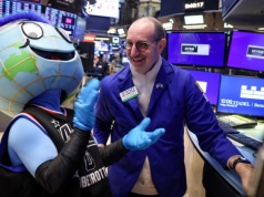 Wall Street robi krok wstecz. Nadal nie wiadomo, kto kontroluje Cieśninę Ormuz