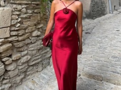 Na wesele nie nosimy już tych sukienek. Są niemodne, a na sale zawita nowy trend