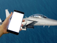 Myśliwce zderzyły się w powietrzu. Wszystko przez „selfie” pilota