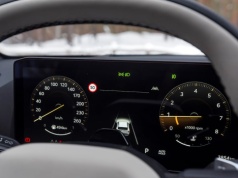 Ta nowa Kia to duży problem dla Skody Scali. Po rabacie 17 tys. zł jest już od niej tańsza, a przy tym większa