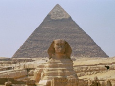 Kosmici zbudowali piramidy i linie z Nazca? UFO nie było potrzebne. Odkrycia i wnioski